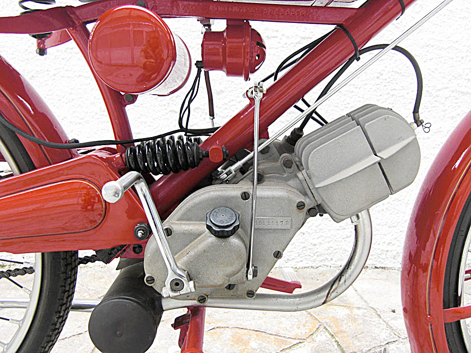 Motoleggera65-1950_07.jpg