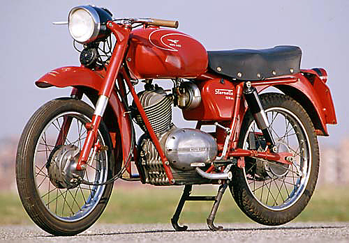 Stornello125Turismo_0.jpg