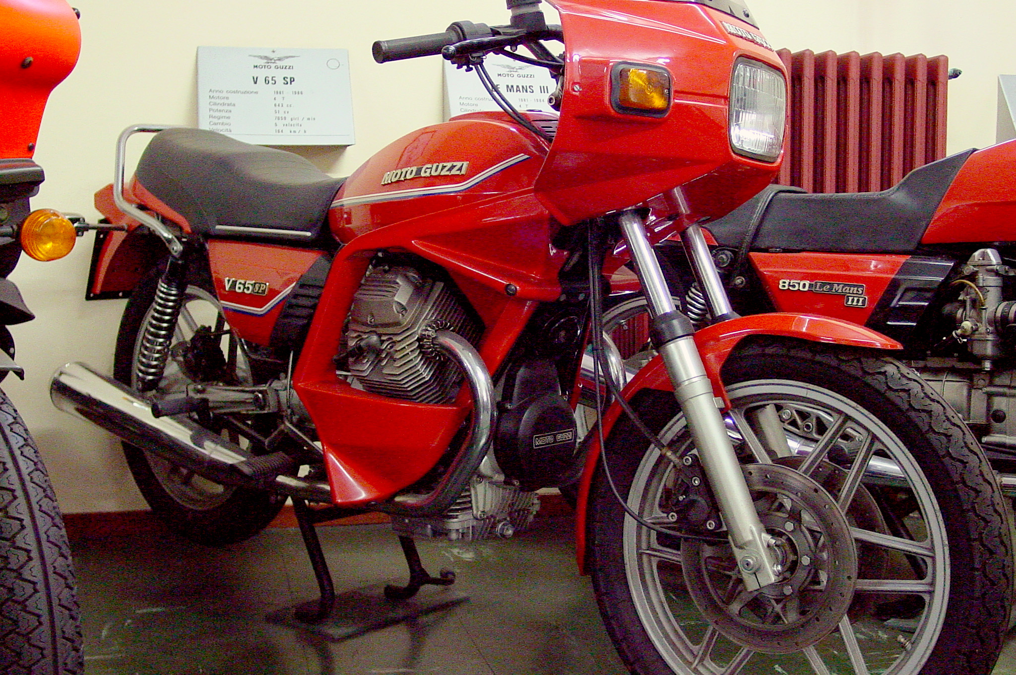 V65SP81_01.jpg